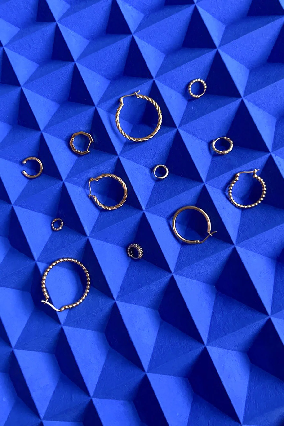 Basic wild hoop gold plated (9mm) - Image 5