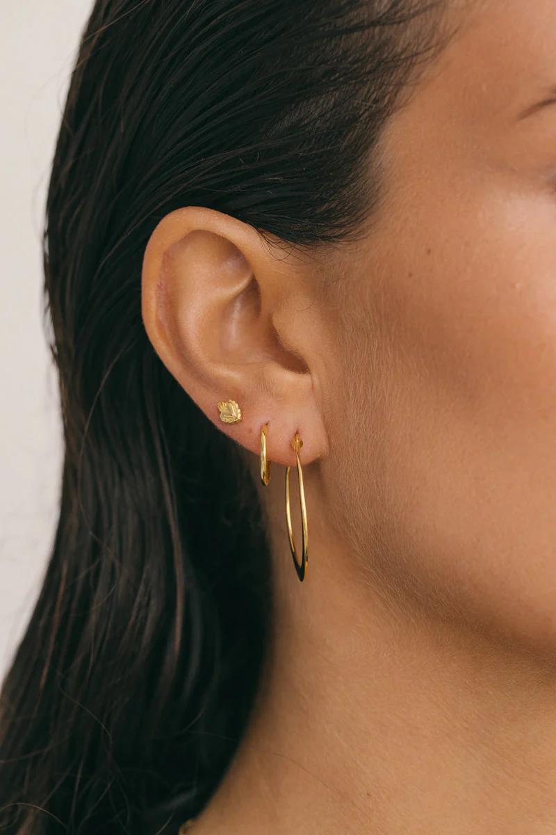 Flaming heart stud earring gold plated  - Image 4