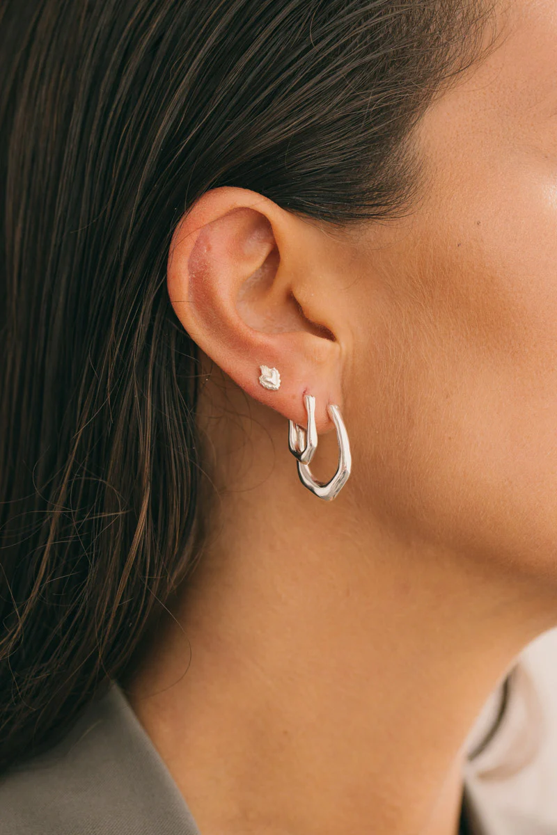 Flaming heart stud earring silver  - Image 3