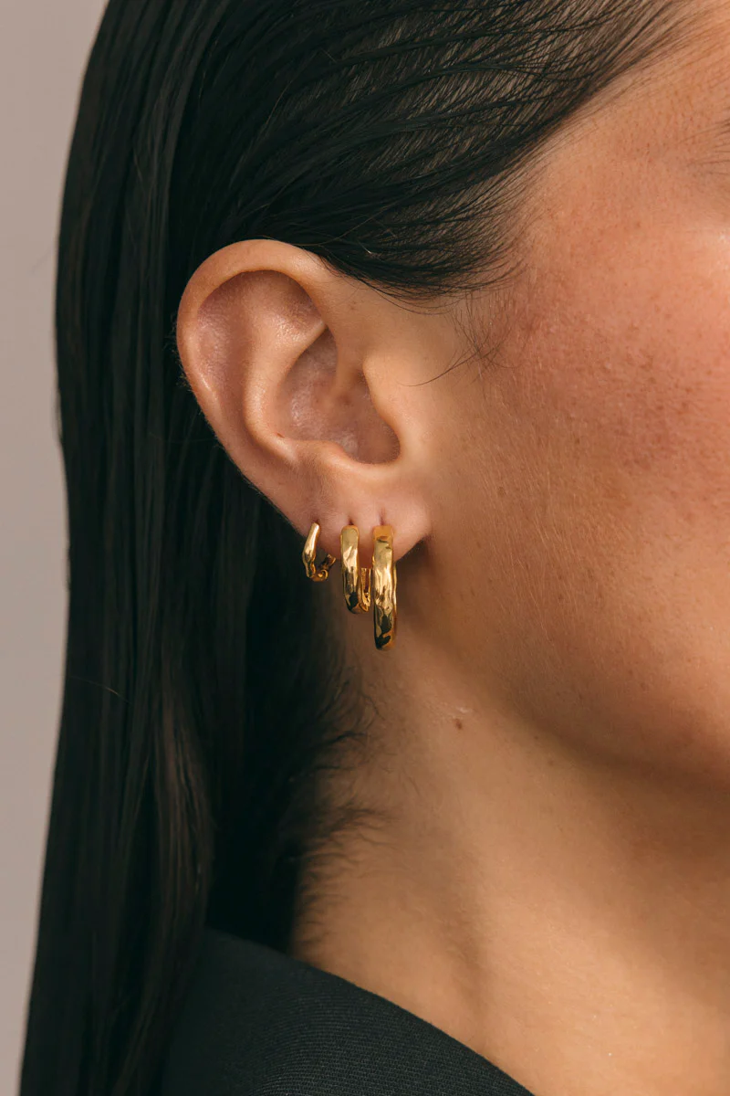 Hammered Huggie Gold Plated (15mm) - Image 3