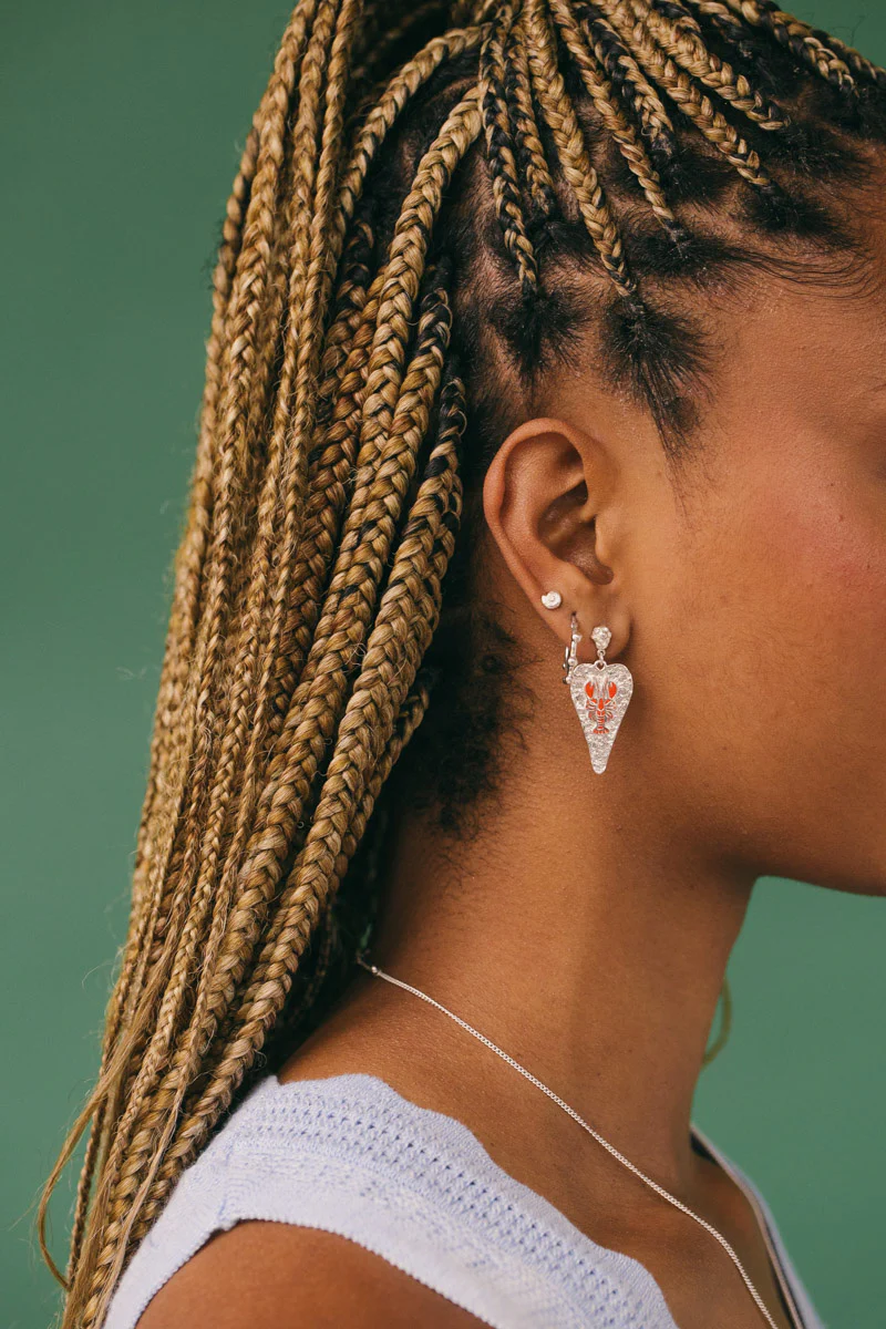 Lobster Love Earring Silver - Image 4