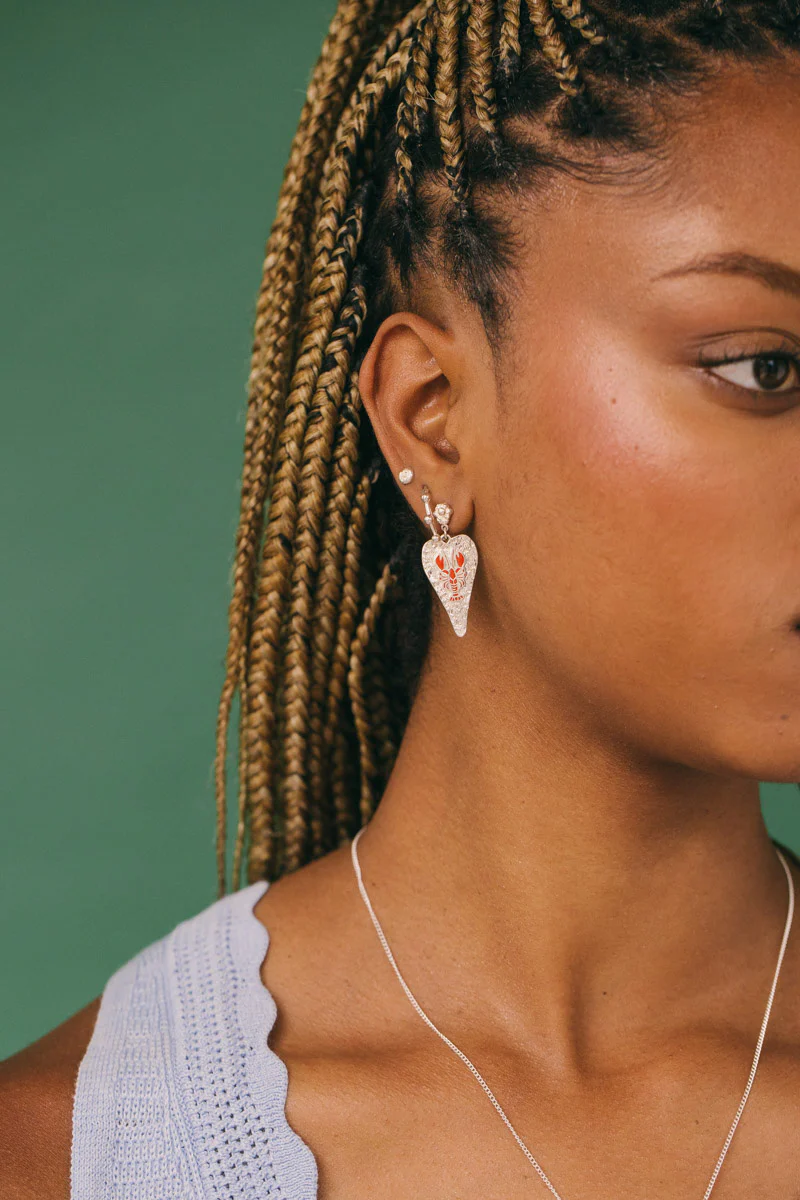 Lobster Love Earring Silver - Image 5