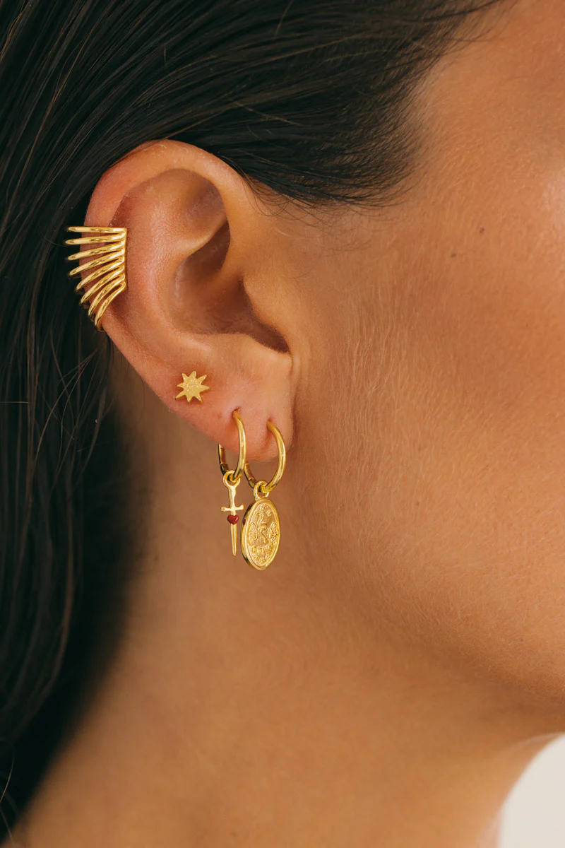 Love dagger hoop earring gold plated - Image 4