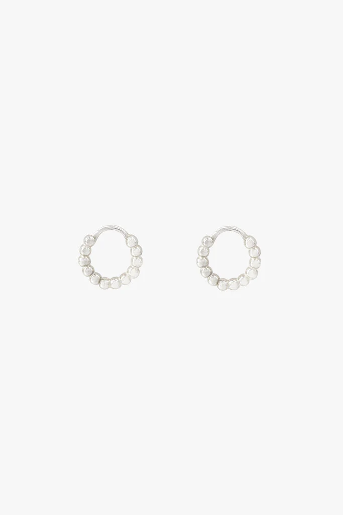 Small dots hoop silver (11mm) - Image 10