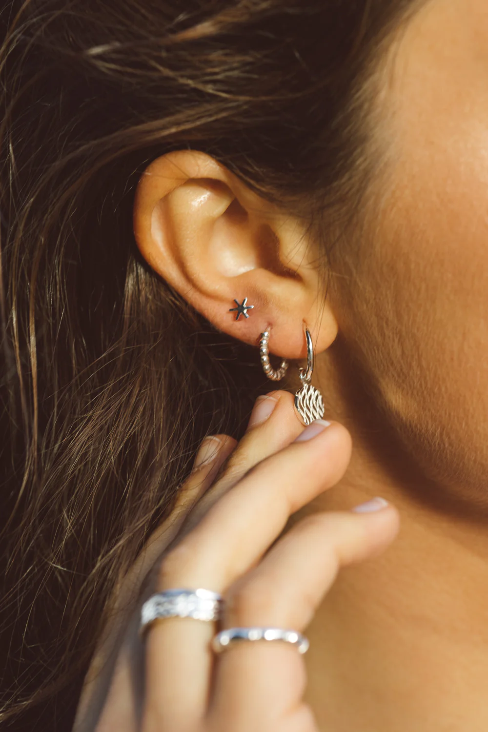 Small dots hoop silver (13mm) - Image 5