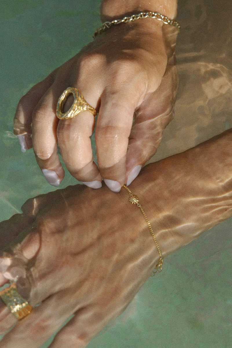 Sun Rays Bracelet Gold Plated - Image 8