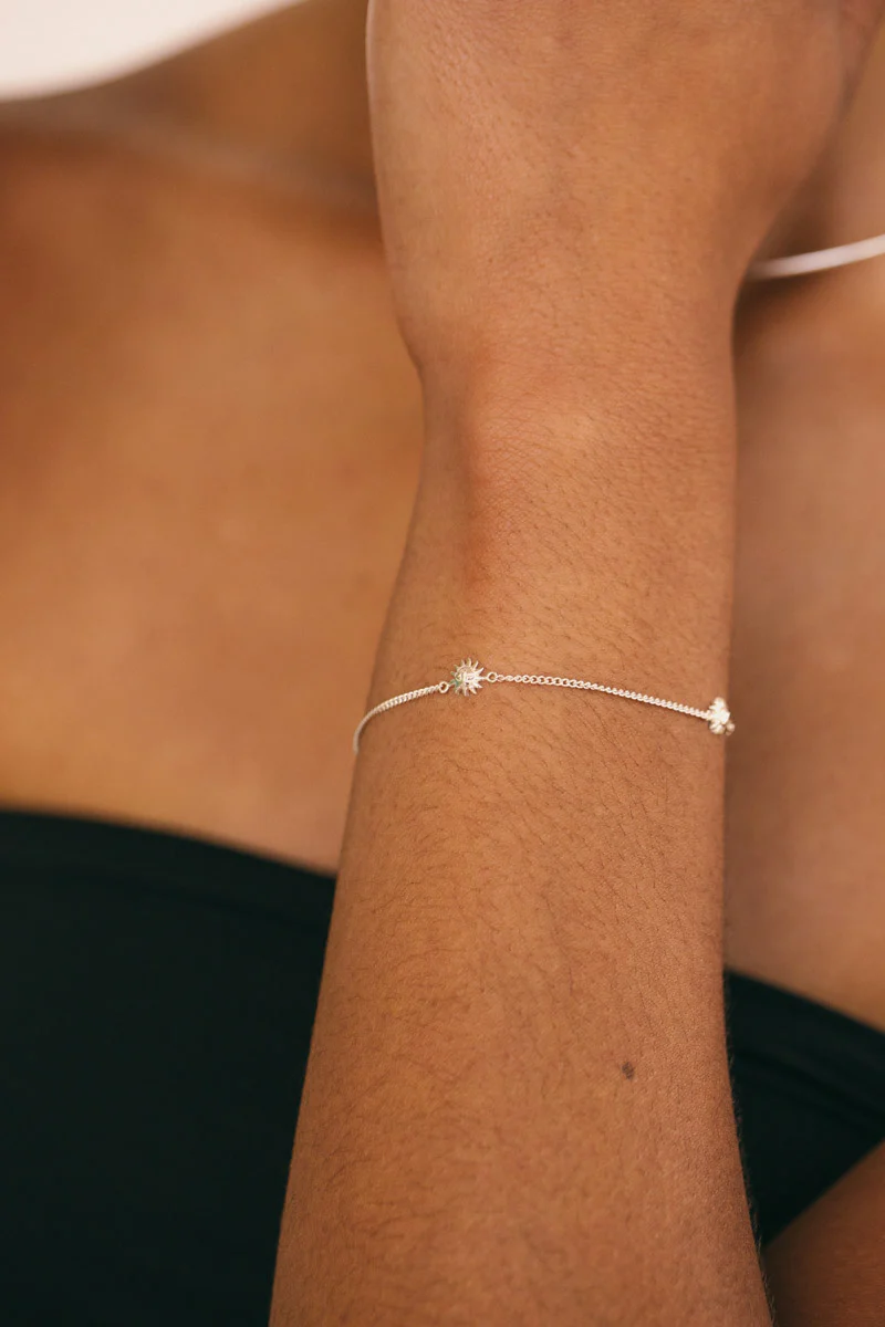 Sun Rays Bracelet Silver - Image 4