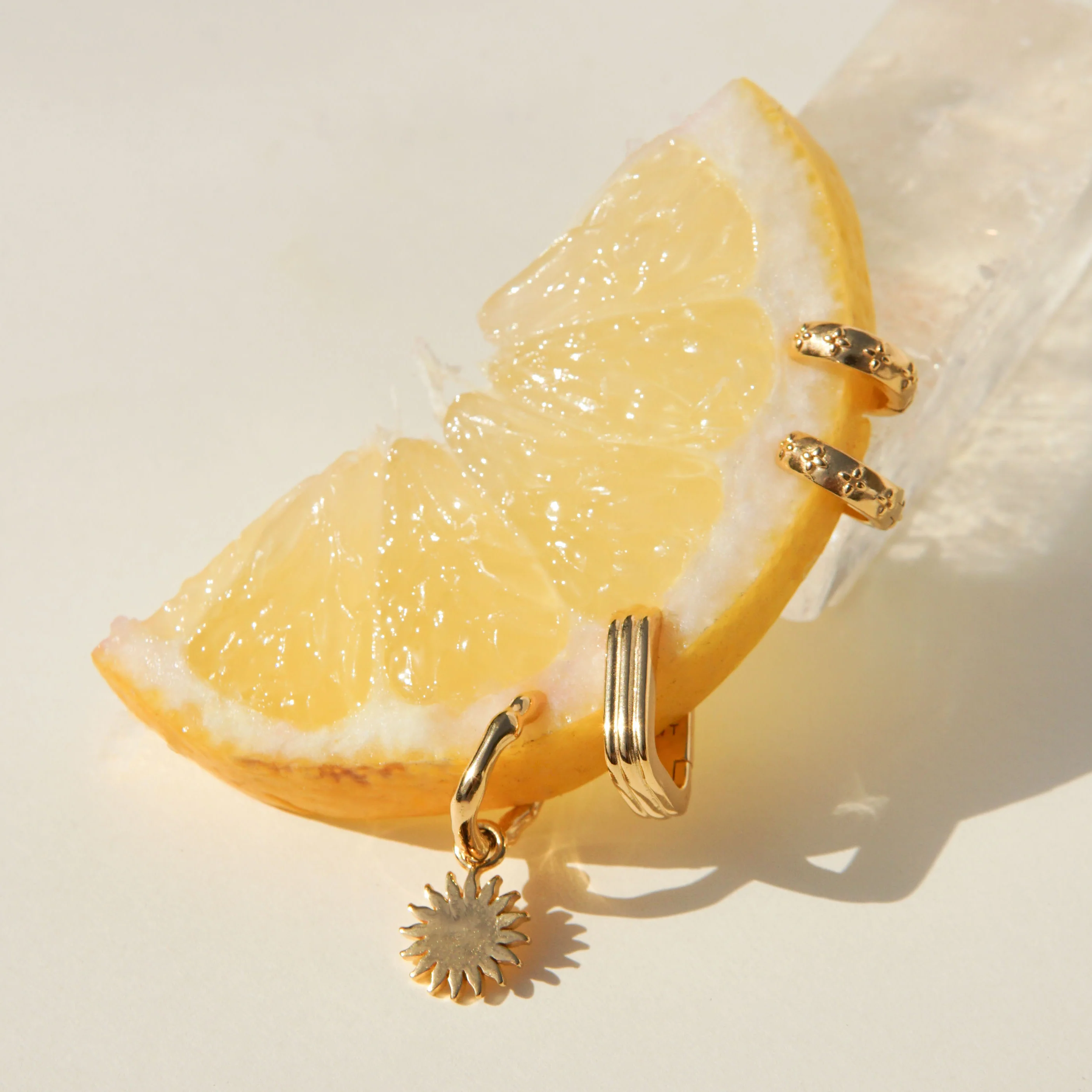 Under The Sun Hoop Gold Plated - Image 5